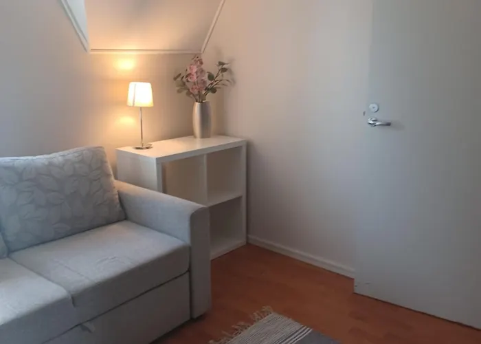 Toimisto-majoitus C Daire Kokkola (Karleby)