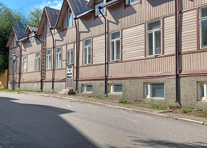 Toimisto-majoitus C Daire